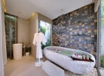 Villa-Tievoli-Luxurious-spa-bath-area